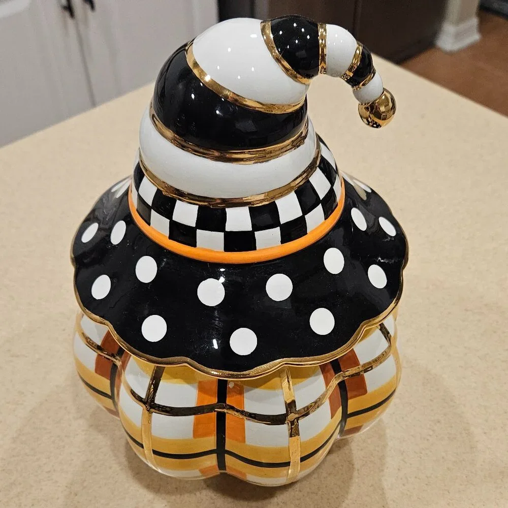 RARE MACKENZIE CHILDS CERAMIC TARTAN SPICE PLAID HALLOWEEN PUMPKIN THANKSGIVING